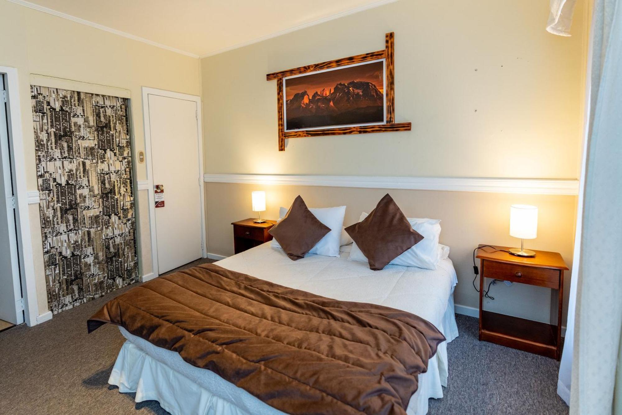 Darwin Hotel Puerto Natales Ngoại thất bức ảnh